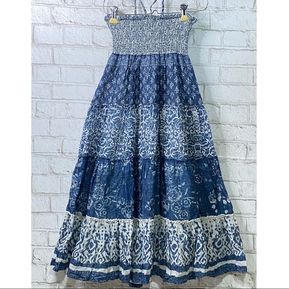 Abercrombie & Fitch Dresses & Skirts - Abercrombie & Fitch Blue and White Boho Strap Skirt Size Small